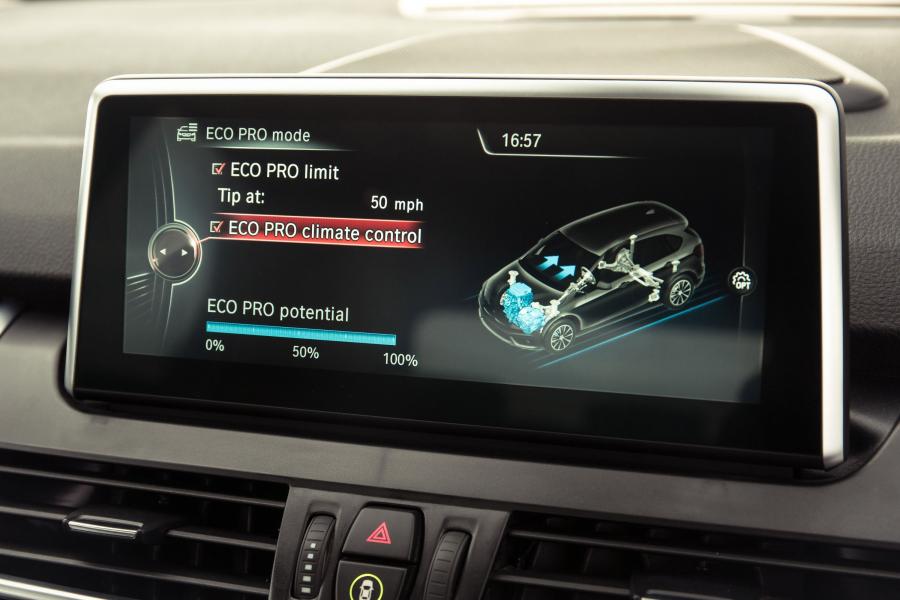 BMW 218d Active Tourer 2014 года  (UK) (фото 55 из 85)
